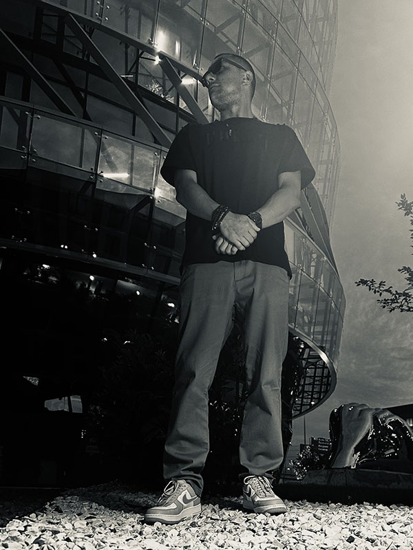 PeeRZet Official